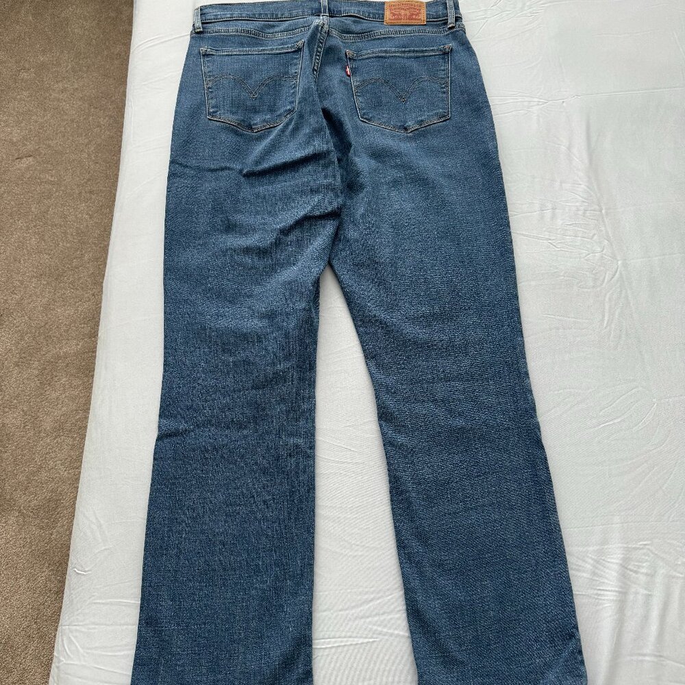 Mid Rise Jeans - Picture 2 of 5